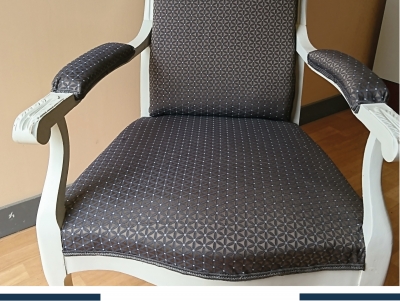 Restauration d&#039;un fauteuil Voltaire tissu